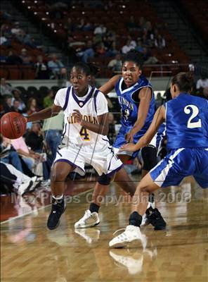 Thumbnail 2 in Dickinson vs. Lincoln (UIL 4A Final) photogallery.