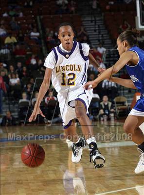 Thumbnail 3 in Dickinson vs. Lincoln (UIL 4A Final) photogallery.