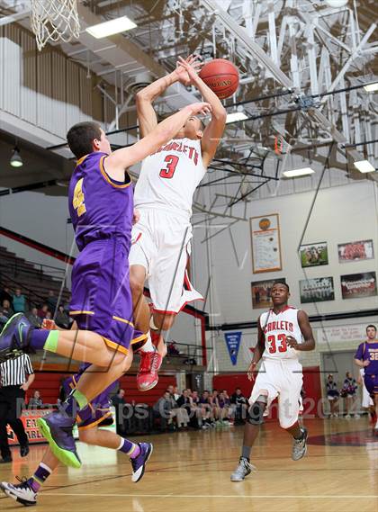Thumbnail 1 in Indianola @ Des Moines East photogallery.