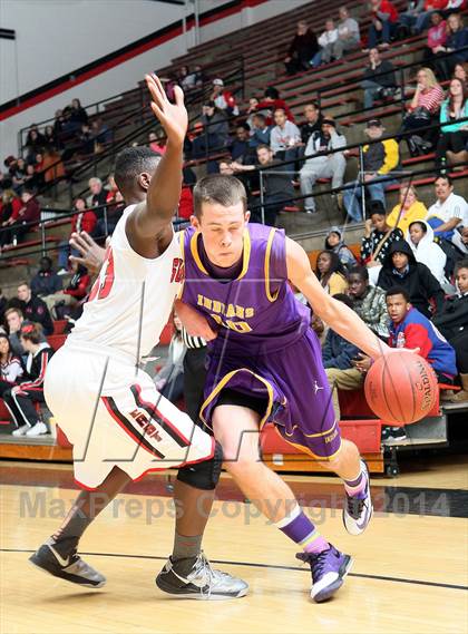 Thumbnail 2 in Indianola @ Des Moines East photogallery.
