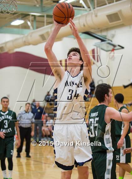 Thumbnail 3 in Nevada Union vs. Central Valley (Whitney Holiday Classic) photogallery.
