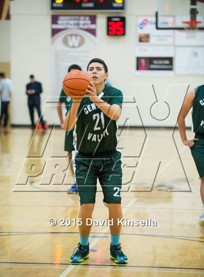Thumbnail 3 in Nevada Union vs. Central Valley (Whitney Holiday Classic) photogallery.