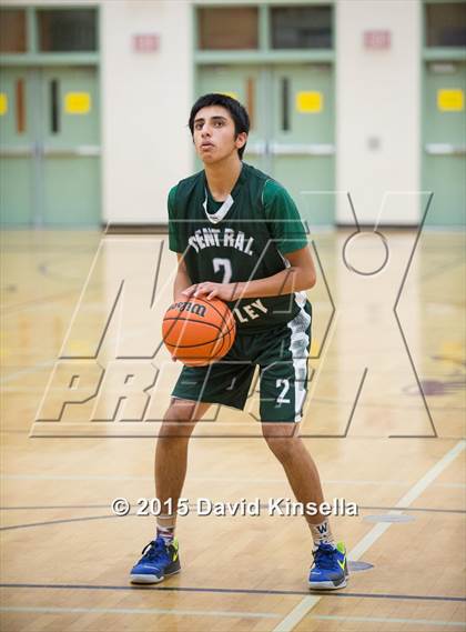 Thumbnail 1 in Nevada Union vs. Central Valley (Whitney Holiday Classic) photogallery.