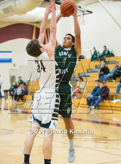 Thumbnail 1 in Nevada Union vs. Central Valley (Whitney Holiday Classic) photogallery.