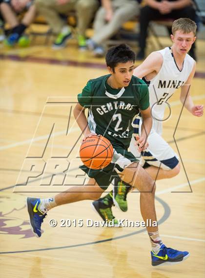 Thumbnail 3 in Nevada Union vs. Central Valley (Whitney Holiday Classic) photogallery.