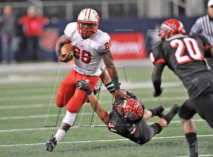 Thumbnail 1 in Katy vs. Cedar Hill (UIL 5A Division 2 Final) photogallery.