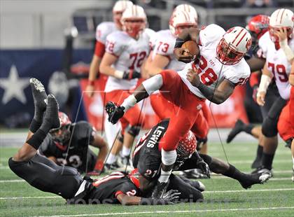 Thumbnail 1 in Katy vs. Cedar Hill (UIL 5A Division 2 Final) photogallery.