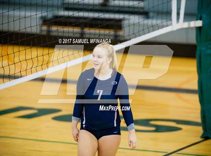 Thumbnail 3 in Bellevue West vs. North Star photogallery.