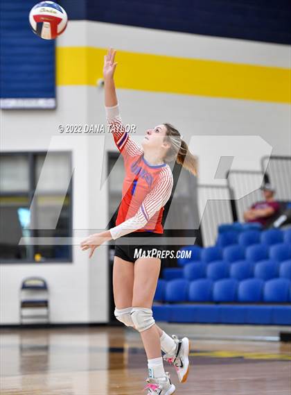 Thumbnail 2 in Graham @ Stephenville photogallery.