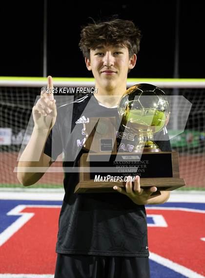 Thumbnail 1 in Sunrise Mountain (AIA 5A Final - Awards) photogallery.