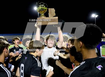 Thumbnail 3 in Sunrise Mountain (AIA 5A Final - Awards) photogallery.