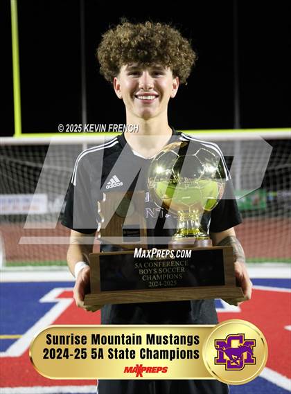 Thumbnail 1 in Sunrise Mountain (AIA 5A Final - Awards) photogallery.