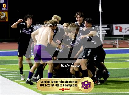 Thumbnail 3 in Sunrise Mountain (AIA 5A Final - Awards) photogallery.