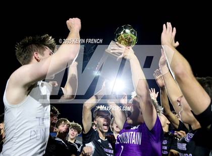Thumbnail 1 in Sunrise Mountain (AIA 5A Final - Awards) photogallery.