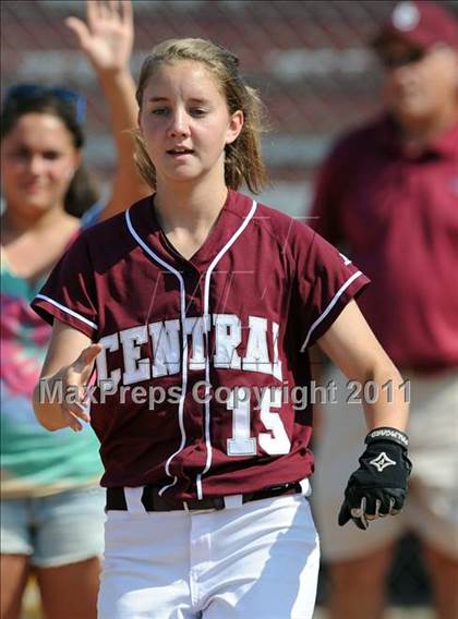 Thumbnail 2 in Westhill vs. Bristol Central (CIAC Class LL Semifinal) photogallery.