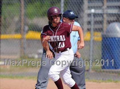 Thumbnail 3 in Westhill vs. Bristol Central (CIAC Class LL Semifinal) photogallery.