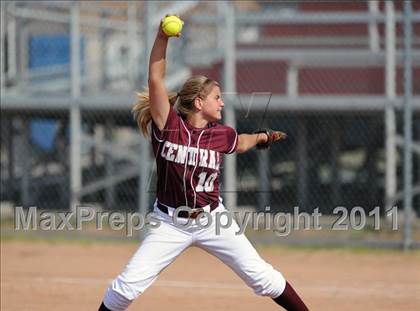 Thumbnail 2 in Westhill vs. Bristol Central (CIAC Class LL Semifinal) photogallery.