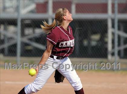 Thumbnail 3 in Westhill vs. Bristol Central (CIAC Class LL Semifinal) photogallery.