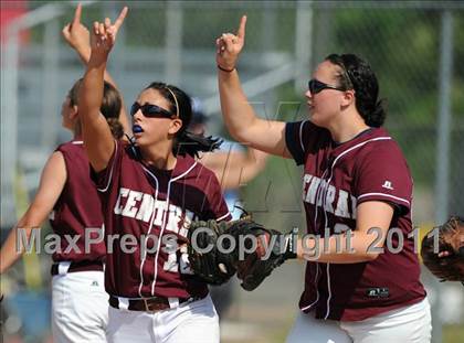 Thumbnail 2 in Westhill vs. Bristol Central (CIAC Class LL Semifinal) photogallery.