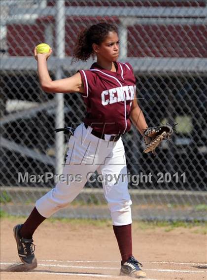 Thumbnail 2 in Westhill vs. Bristol Central (CIAC Class LL Semifinal) photogallery.