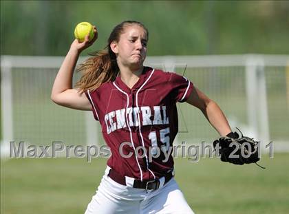 Thumbnail 3 in Westhill vs. Bristol Central (CIAC Class LL Semifinal) photogallery.