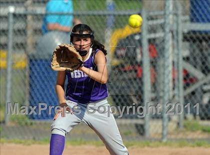 Thumbnail 2 in Westhill vs. Bristol Central (CIAC Class LL Semifinal) photogallery.