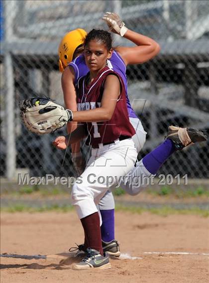 Thumbnail 3 in Westhill vs. Bristol Central (CIAC Class LL Semifinal) photogallery.