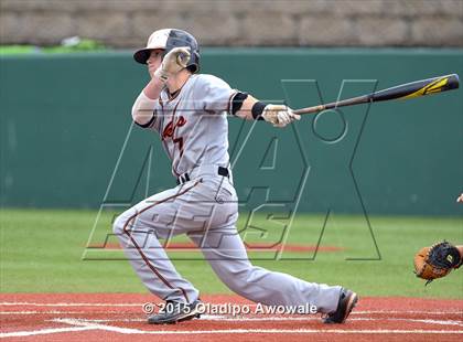 Thumbnail 1 in Rockwall vs White [W T] (UIL 6A Region II Area Playoff) photogallery.