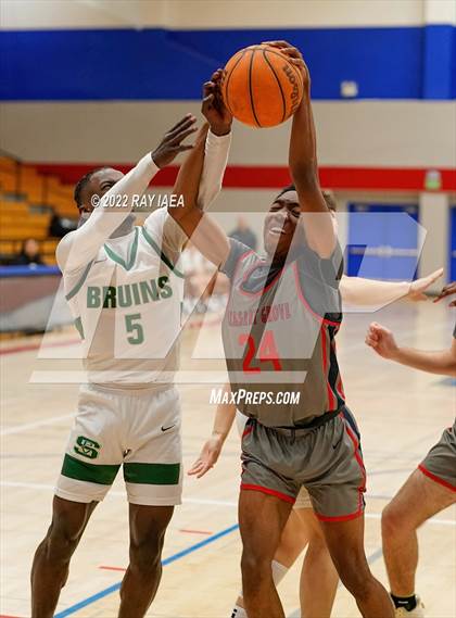 Thumbnail 2 in Pleasant Grove vs. St. Patrick-St. Vincent (Stan Harms Classic Tournament) photogallery.