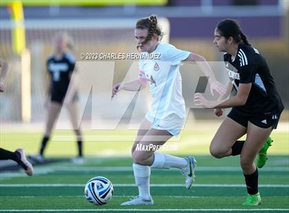 Thumbnail 3 in Friendswood vs. Austin (College Station Classic) photogallery.