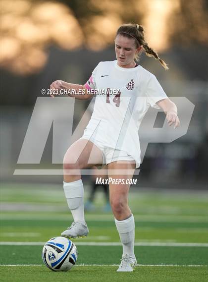 Thumbnail 3 in Friendswood vs. Austin (College Station Classic) photogallery.