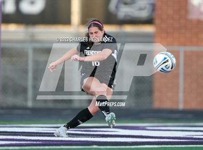 Thumbnail 2 in Friendswood vs. Austin (College Station Classic) photogallery.