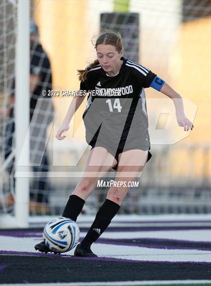 Thumbnail 3 in Friendswood vs. Austin (College Station Classic) photogallery.