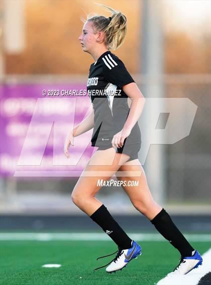 Thumbnail 1 in Friendswood vs. Austin (College Station Classic) photogallery.