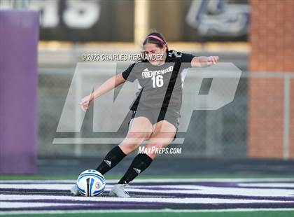 Thumbnail 2 in Friendswood vs. Austin (College Station Classic) photogallery.