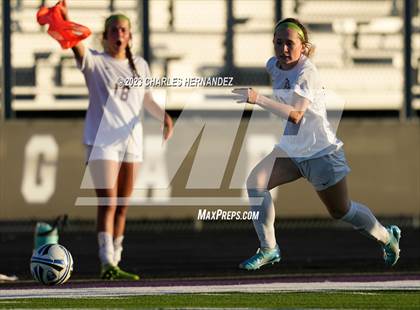 Thumbnail 3 in Friendswood vs. Austin (College Station Classic) photogallery.