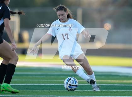 Thumbnail 2 in Friendswood vs. Austin (College Station Classic) photogallery.