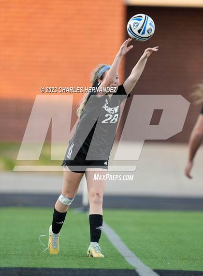 Thumbnail 2 in Friendswood vs. Austin (College Station Classic) photogallery.