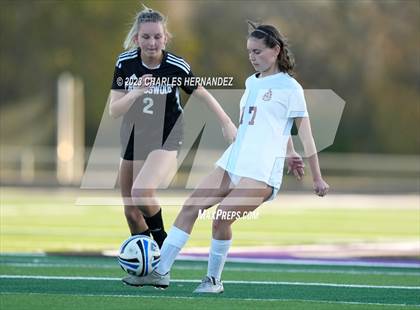 Thumbnail 2 in Friendswood vs. Austin (College Station Classic) photogallery.