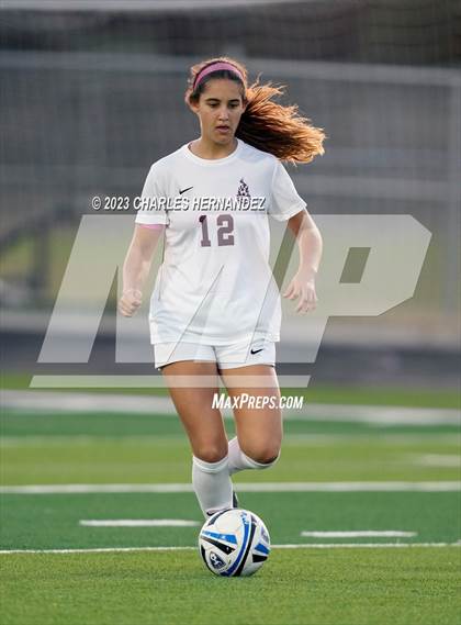 Thumbnail 3 in Friendswood vs. Austin (College Station Classic) photogallery.