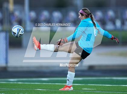 Thumbnail 3 in Friendswood vs. Austin (College Station Classic) photogallery.