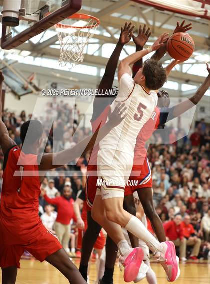 Thumbnail 3 in Manchester Memorial vs Portsmouth (NHIAA Division I Quarter-Final Round) photogallery.