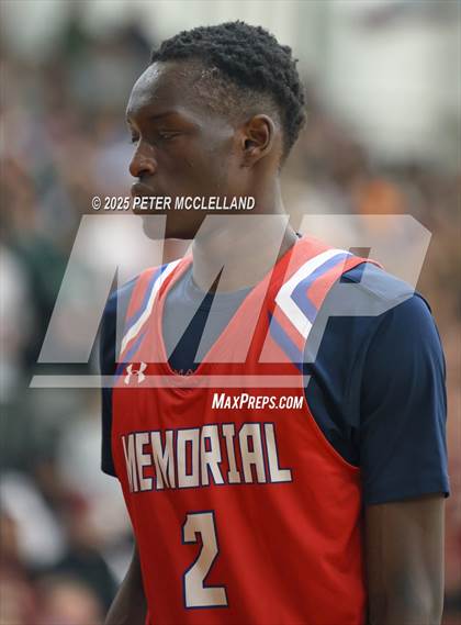 Thumbnail 3 in Manchester Memorial vs Portsmouth (NHIAA Division I Quarter-Final Round) photogallery.
