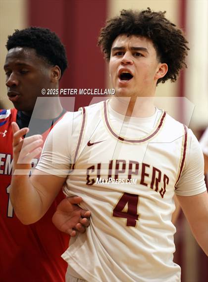 Thumbnail 2 in Manchester Memorial vs Portsmouth (NHIAA Division I Quarter-Final Round) photogallery.