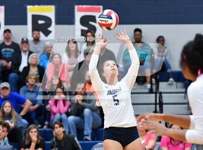 Thumbnail 2 in Lovejoy @ Wylie East photogallery.