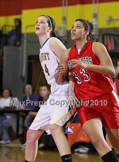 Thumbnail 3 in Jamestown vs. Lockport (Section VI Class AA Semifinal) photogallery.