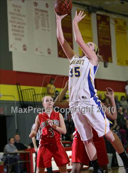 Thumbnail 1 in Jamestown vs. Lockport (Section VI Class AA Semifinal) photogallery.