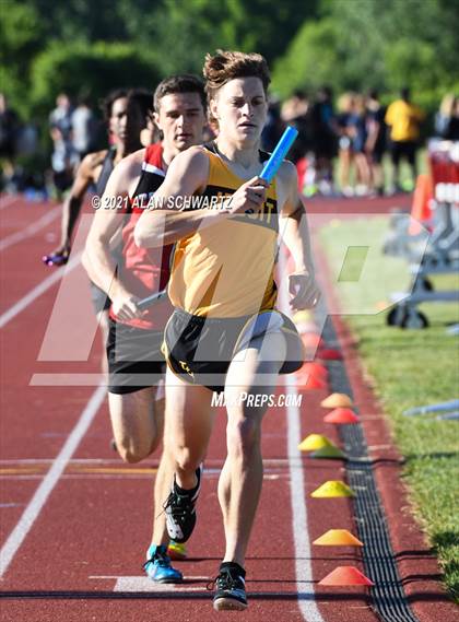 Thumbnail 2 in Boys Track and Field (NYSPHSAA Section 5 Sectional Final) photogallery.