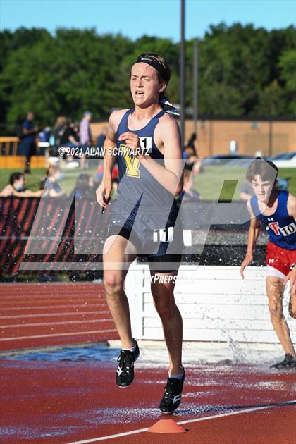 Thumbnail 3 in Boys Track and Field (NYSPHSAA Section 5 Sectional Final) photogallery.