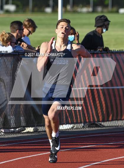 Thumbnail 2 in Boys Track and Field (NYSPHSAA Section 5 Sectional Final) photogallery.